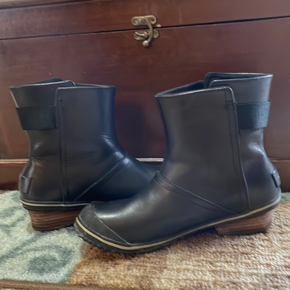 sorel ankle boot